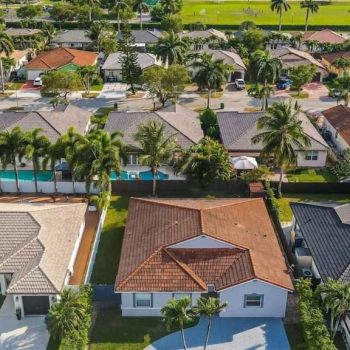 Ibis Villas at Miami Gardens - Aerial view